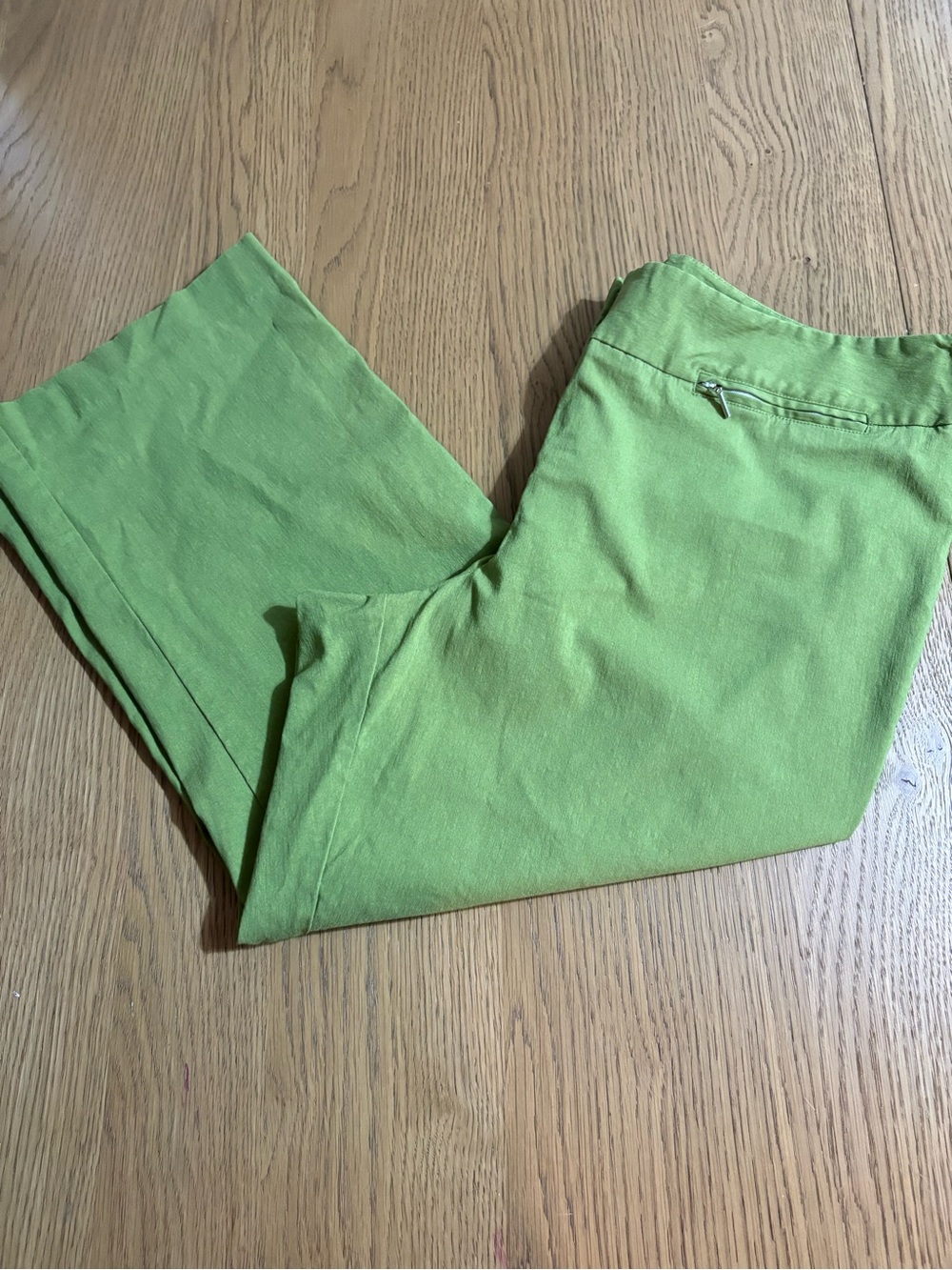 Lane Bryant Bright Green Cropped Chino Pants